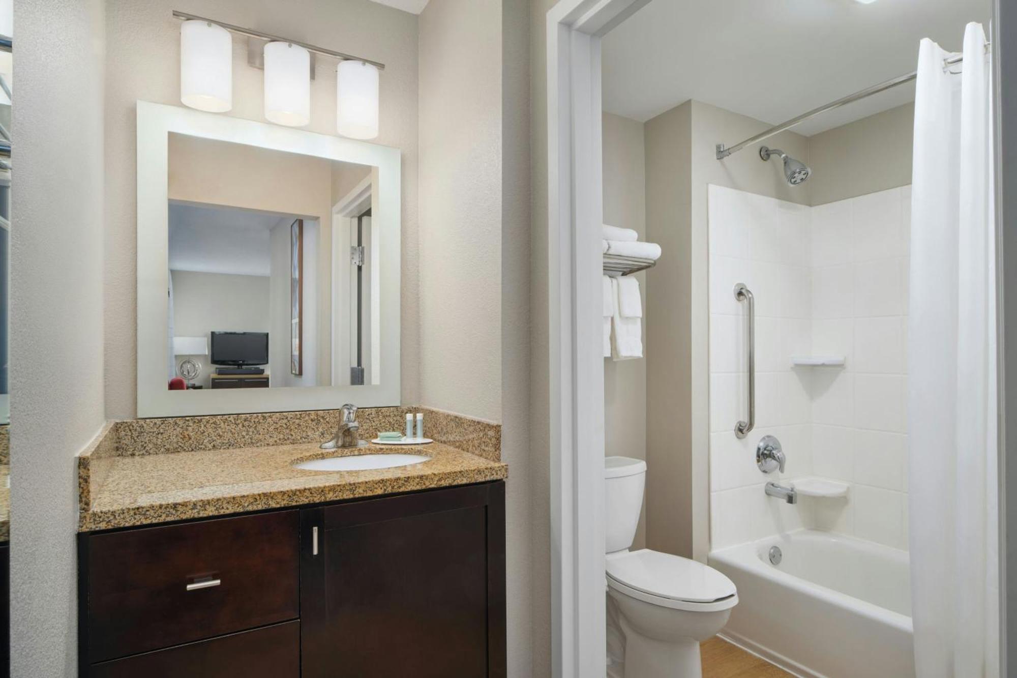 Towneplace Suites By Marriott Scranton Wilkes-Barre Moosic Buitenkant foto